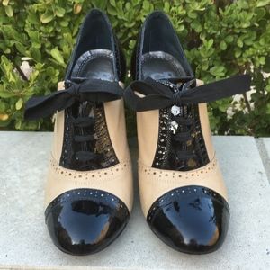Gianni Bini Two Toned Wingtip Lace-up Heels